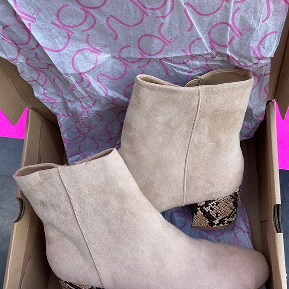 Sugar olive women’s ankle boots - Picture 3 of 7